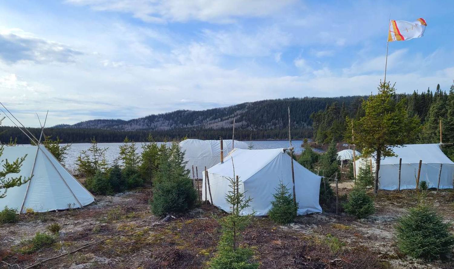  Site traditionnel innu Kanapeut